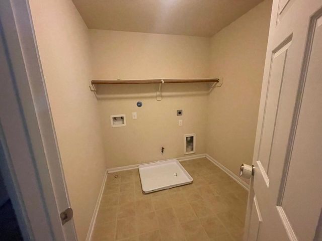 11002 E Early Dusk Circle, Houston, TX 77044