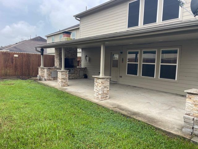 11002 E Early Dusk Circle, Houston, TX 77044