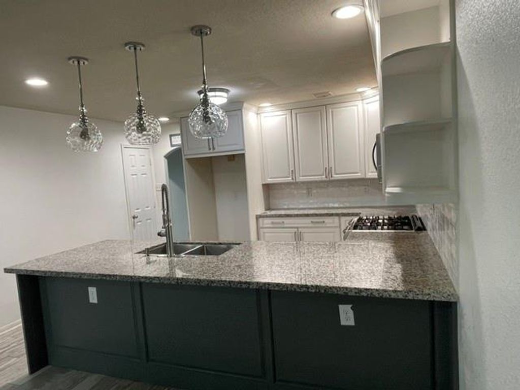 11002 E Early Dusk Circle, Houston, TX 77044
