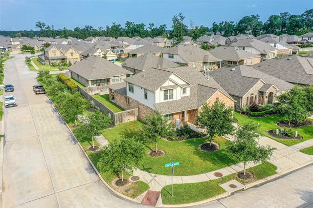 18703 Laurel Hills Drive, New Caney, TX 77357