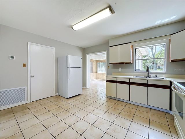2503 CETRA COURT, Lakeland, FL 33801