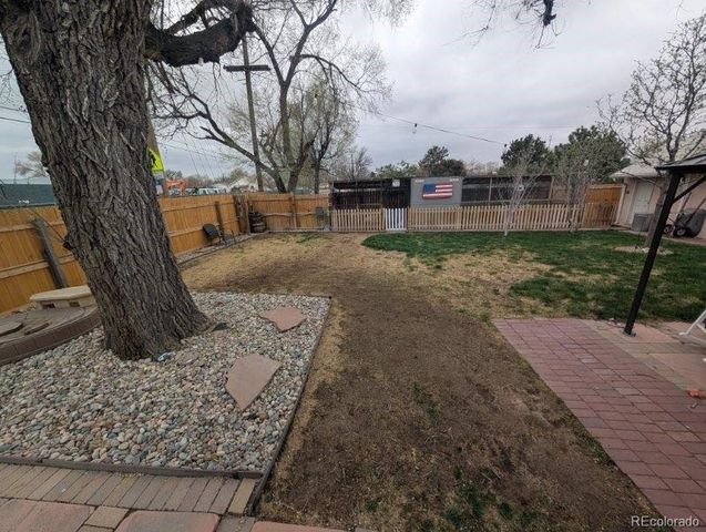 7201 Dahlia Street, Commerce City, CO 80022