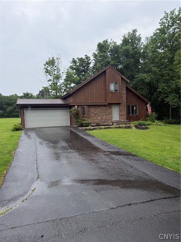 4 Amherst Avenue, Auburn, NY 13021