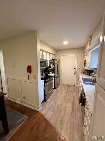 4 Amherst Avenue, Auburn, NY 13021