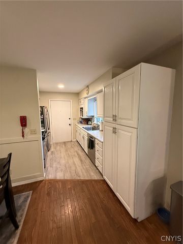 4 Amherst Avenue, Auburn, NY 13021