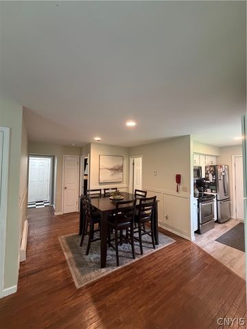 4 Amherst Avenue, Auburn, NY 13021