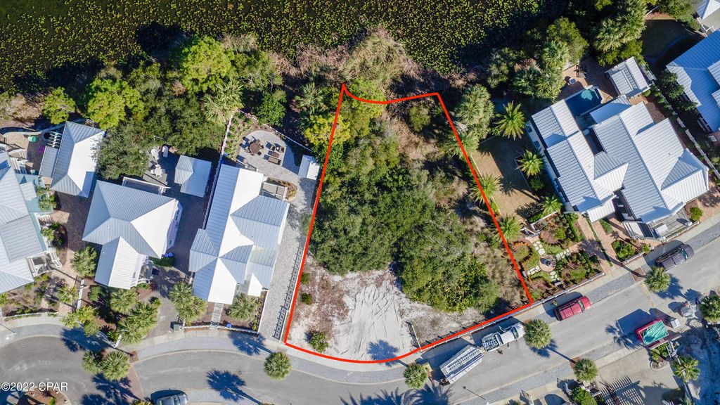Image 3 of property listing at 375-377 Beachside Drive, Panama City Beach, FL 32413