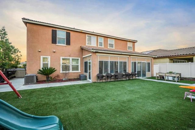 33009 Marin Fields Rd, Winchester, CA 92596