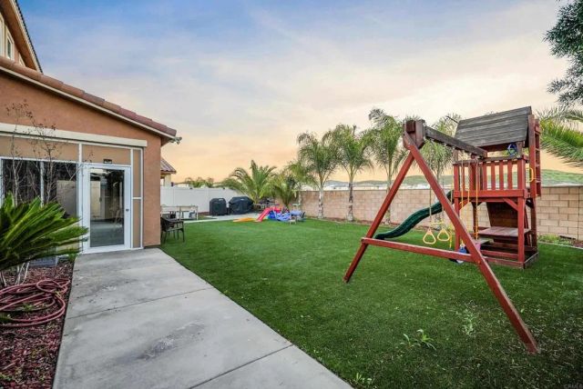 33009 Marin Fields Rd, Winchester, CA 92596