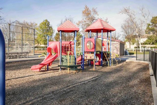 33009 Marin Fields Rd, Winchester, CA 92596