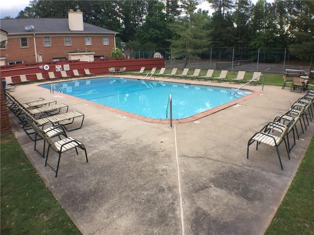 2906 Webb Bridge Road, Alpharetta, GA 30009