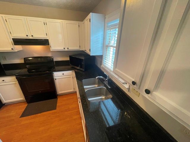 2906 Webb Bridge Road, Alpharetta, GA 30009