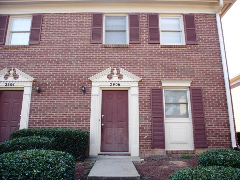 2906 Webb Bridge Road, Alpharetta, GA 30009
