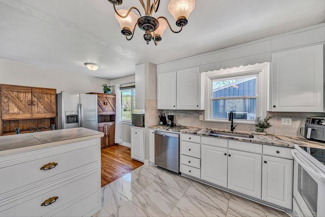 4758 Bandy RD, Roanoke, VA 24014