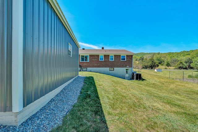 4758 Bandy RD, Roanoke, VA 24014