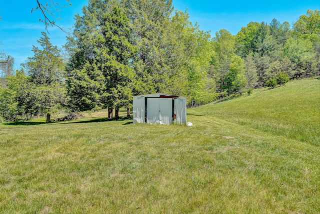 4758 Bandy RD, Roanoke, VA 24014