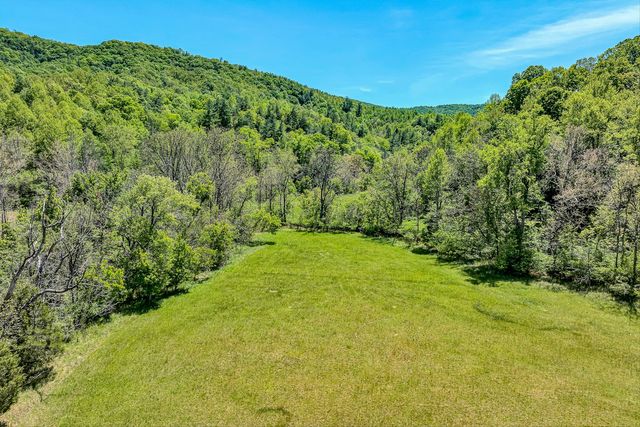4758 Bandy RD, Roanoke, VA 24014