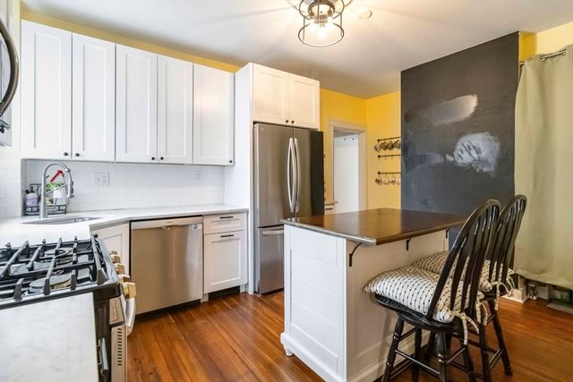 14 Torrey St 1, Boston, MA 02124