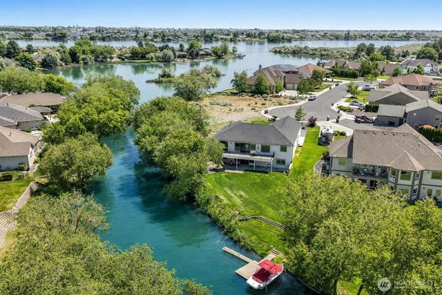 800 S Camas Place, Moses Lake, WA 98837