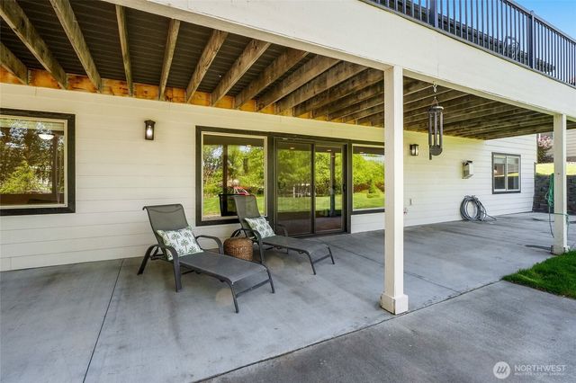 800 S Camas Place, Moses Lake, WA 98837