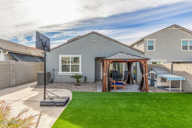 2102 W Sable Avenue, Apache Junction, AZ 85120