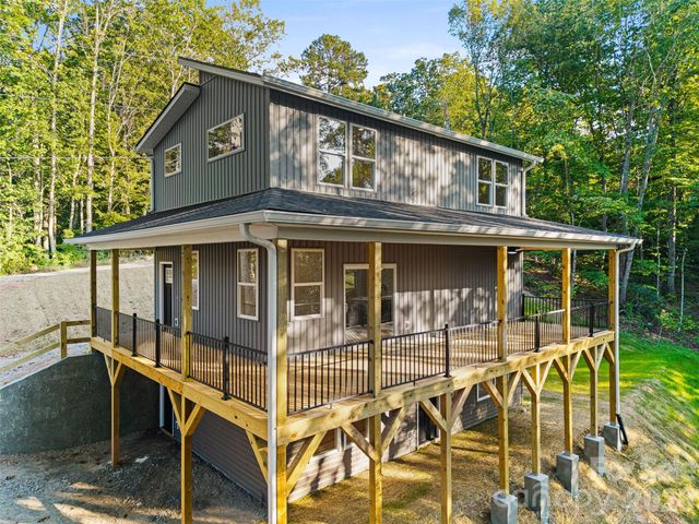 160 Blossom Ridge, Leicester, NC 28748