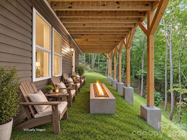 160 Blossom Ridge, Leicester, NC 28748