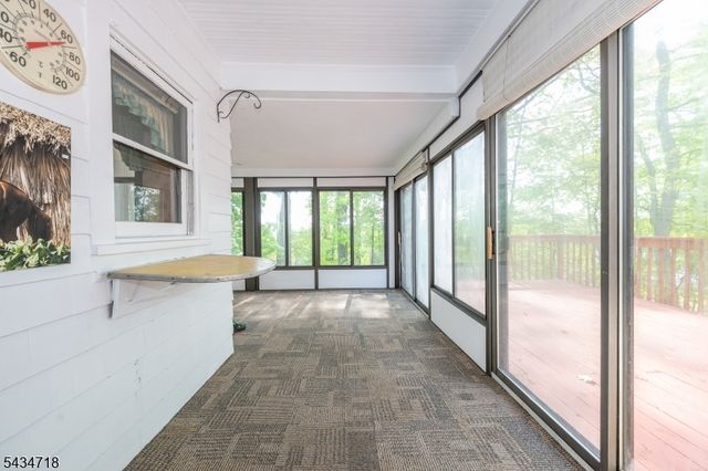 27 Glen Rd, West Orange Twp., NJ 07052