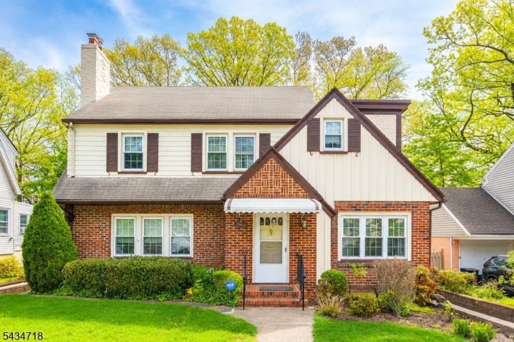 27 Glen Rd, West Orange Twp., NJ 07052