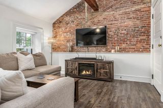 80 State St Apt 302, Portsmouth, NH 03801