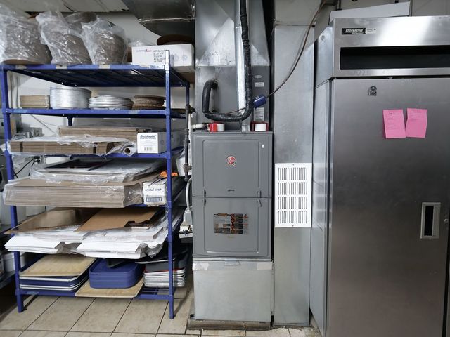 4242 S Archer Avenue, Chicago, IL 60632