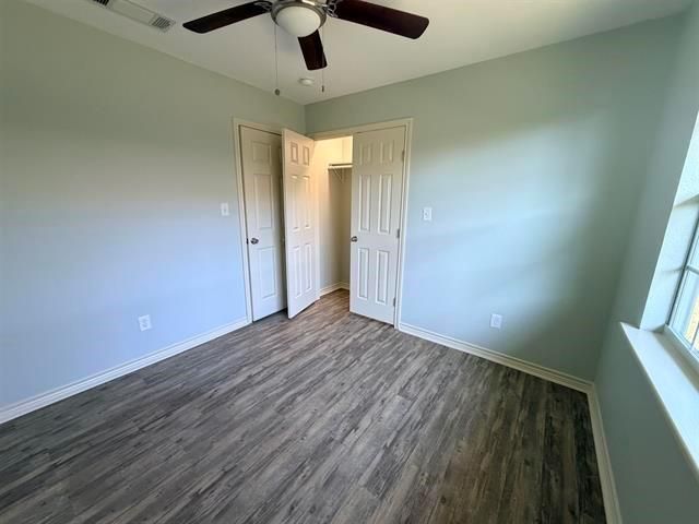 2649 Azalea Avenue, Groves, TX 77619