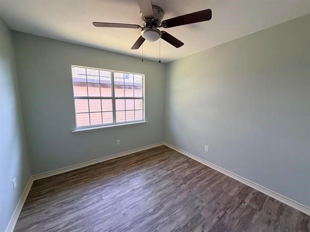 2649 Azalea Avenue, Groves, TX 77619