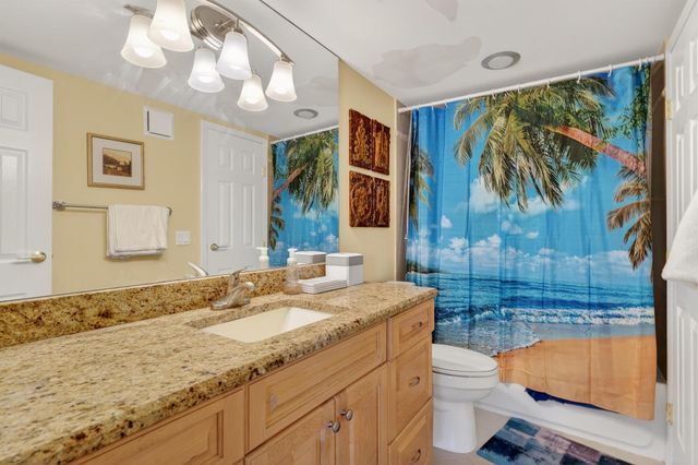 336 Golfview Road 704, North Palm Beach, FL 33408