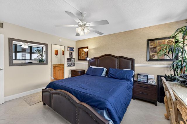 336 Golfview Road 704, North Palm Beach, FL 33408
