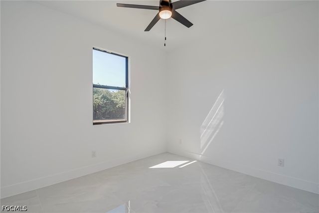 3010 2nd ST SW, Lehigh Acres, FL 33976
