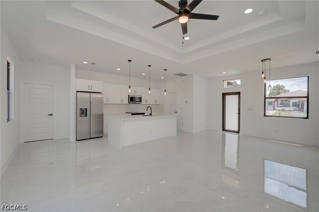 3010 2nd ST SW, Lehigh Acres, FL 33976