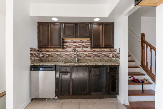 2859 190th Place, Lansing, IL 60438