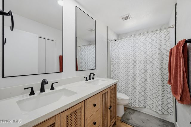 6607 S MITCHELL Drive, Tempe, AZ 85283