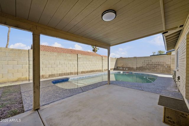6607 S MITCHELL Drive, Tempe, AZ 85283
