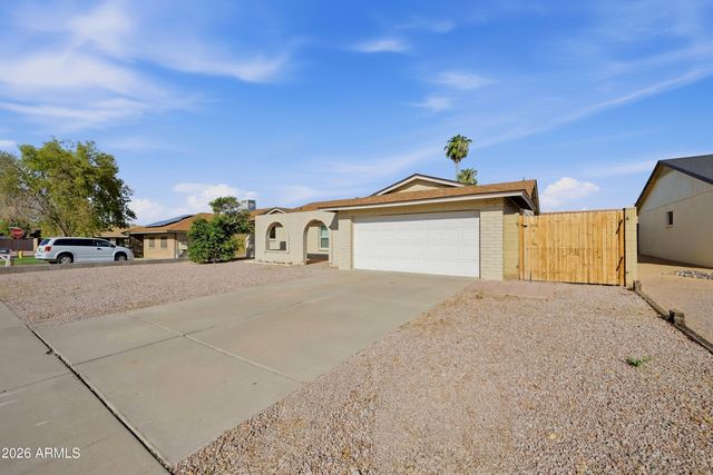 6607 S MITCHELL Drive, Tempe, AZ 85283