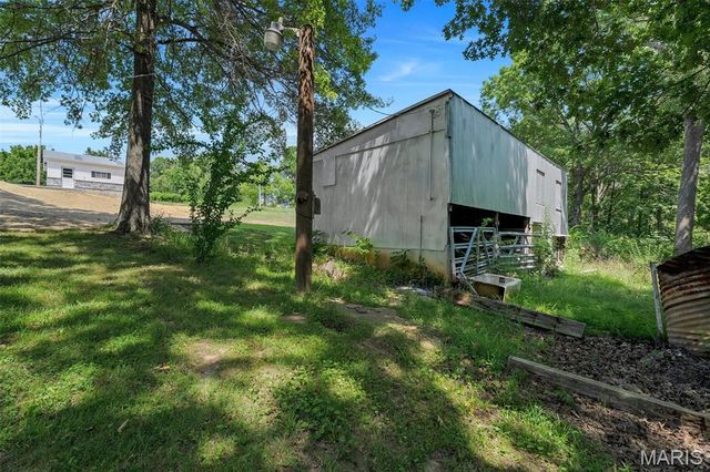 7040 Highway Yy, Washington, MO 63090