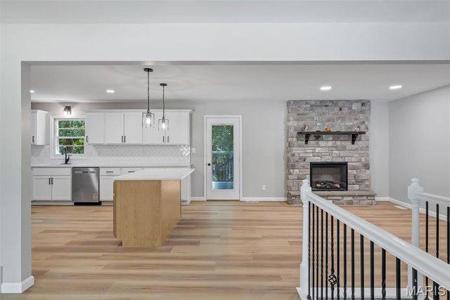 7040 Highway Yy, Washington, MO 63090