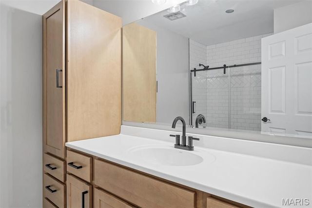 7040 Highway Yy, Washington, MO 63090