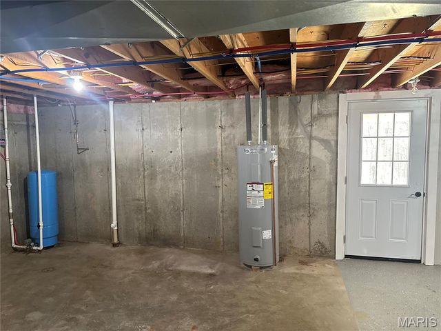 7040 Highway Yy, Washington, MO 63090