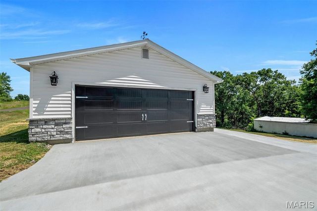 7040 Highway Yy, Washington, MO 63090