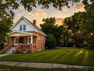 1268 E 169th Street, Cleveland, OH 44110