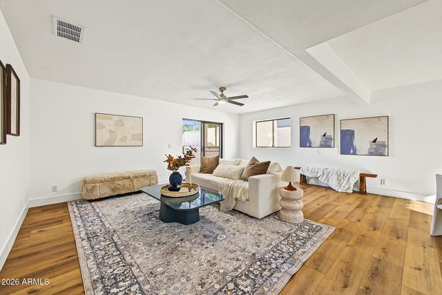 16806 S 28TH Place, Phoenix, AZ 85048