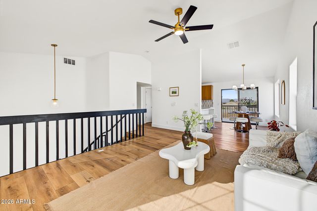 16806 S 28TH Place, Phoenix, AZ 85048