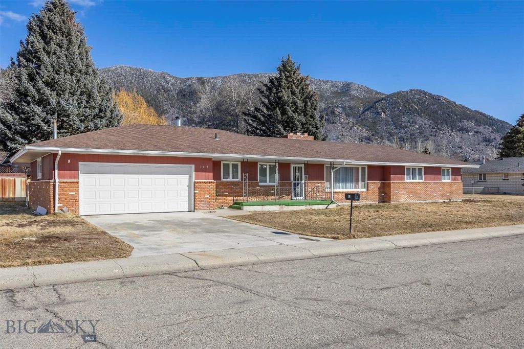 104 Rocky Mountain, Butte, MT 59701 photo 1